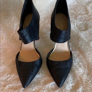 Jessica Simpson Faux Snake skin 4” Heel